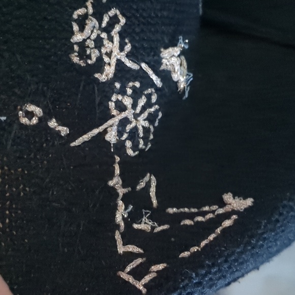 DRESS BARN* long sleeve beaded floral motif black cotton ramie sweater button fr - Picture 10 of 10